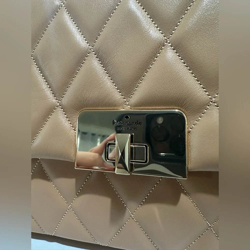 Kate Spade Tan and Gold Quilted Shoulder Bag - Picture 4 of 8